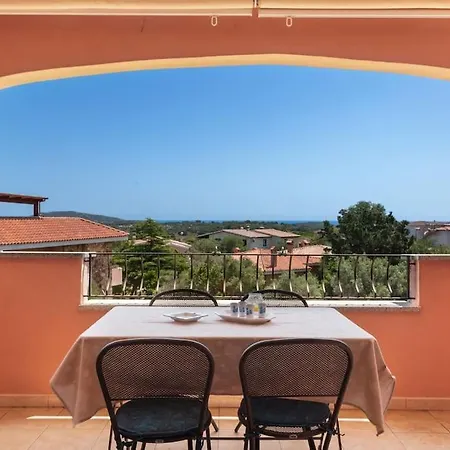 Apartamento Domus De Sole -sea View & 8 Minutes To San Teodoro Monte Petrosu