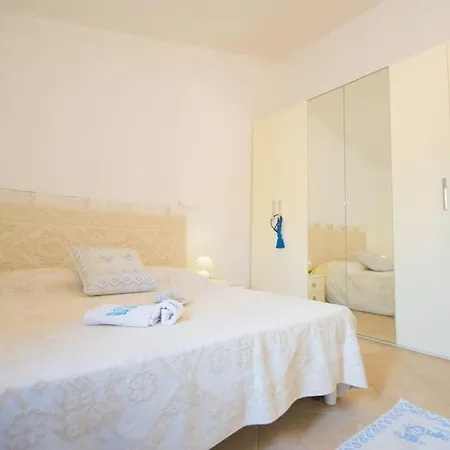 Domus De Sole -sea View & 8 Minutes To San Teodoro Monte Petrosu