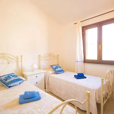 Appartamento Domus De Sole -sea View & 8 Minutes To San Teodoro *