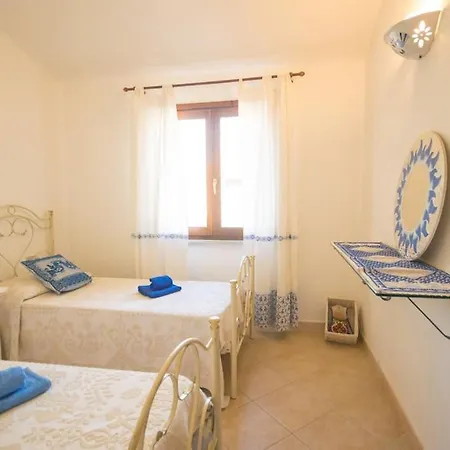 Domus De Sole -sea View & 8 Minutes To San Teodoro Apartment Monte Petrosu