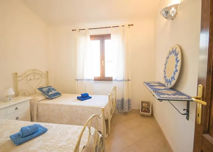 Domus De Sole -sea View & 8 Minutes To San Teodoro Apartment Monte Petrosu